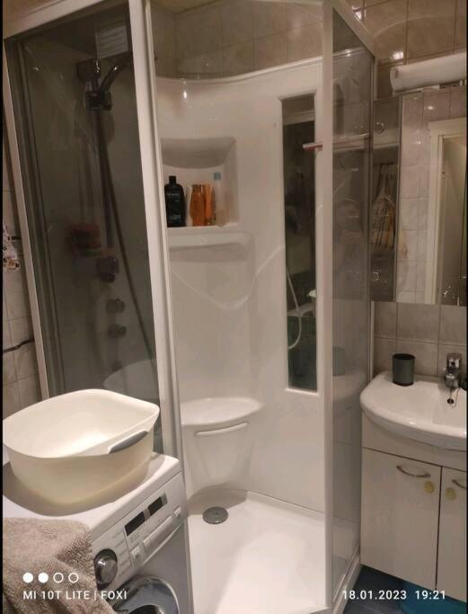 Hillapolun 3 Apartmens Appartement